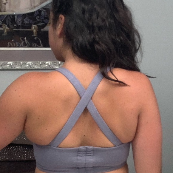Gymshark Sports Bra - Picture 7 of 7